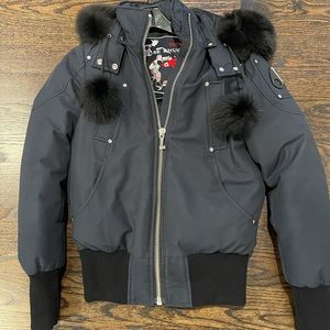 Navy Moose Knuckles Bomber Puffer Coat